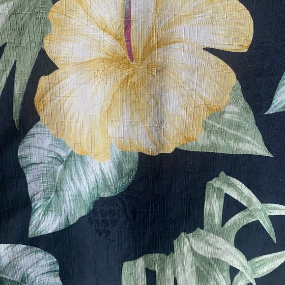Tommy Bahama Hawaiian Shirt Silk Hibiscus Flowers Fronds XL Black Green Aloha - Picture 6 of 7